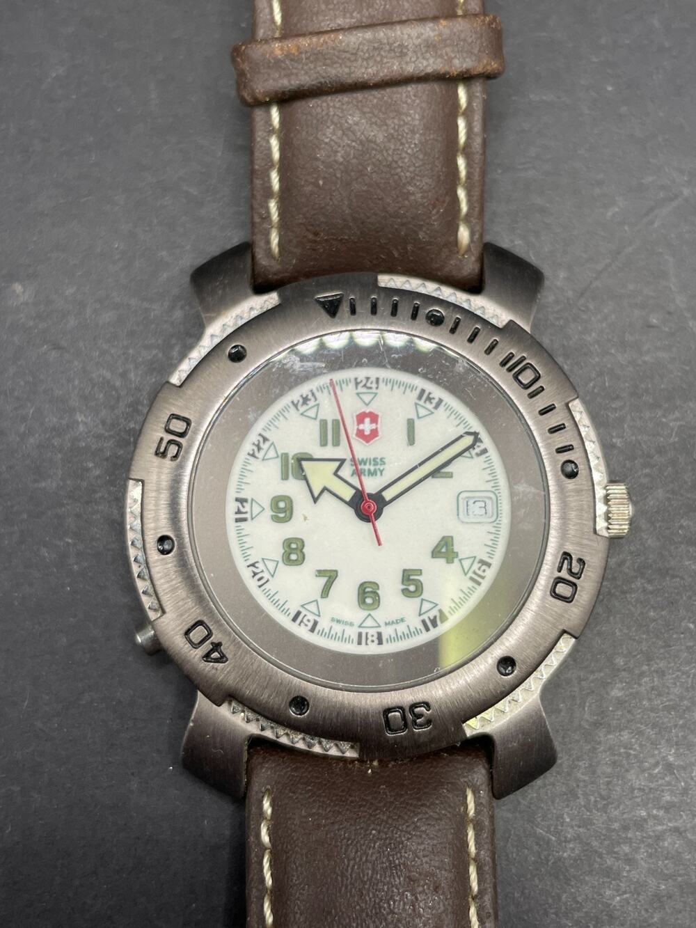 Victorinox Swiss Army Watch Men 40mm Silver Tone Date Swiss Made Brown Band